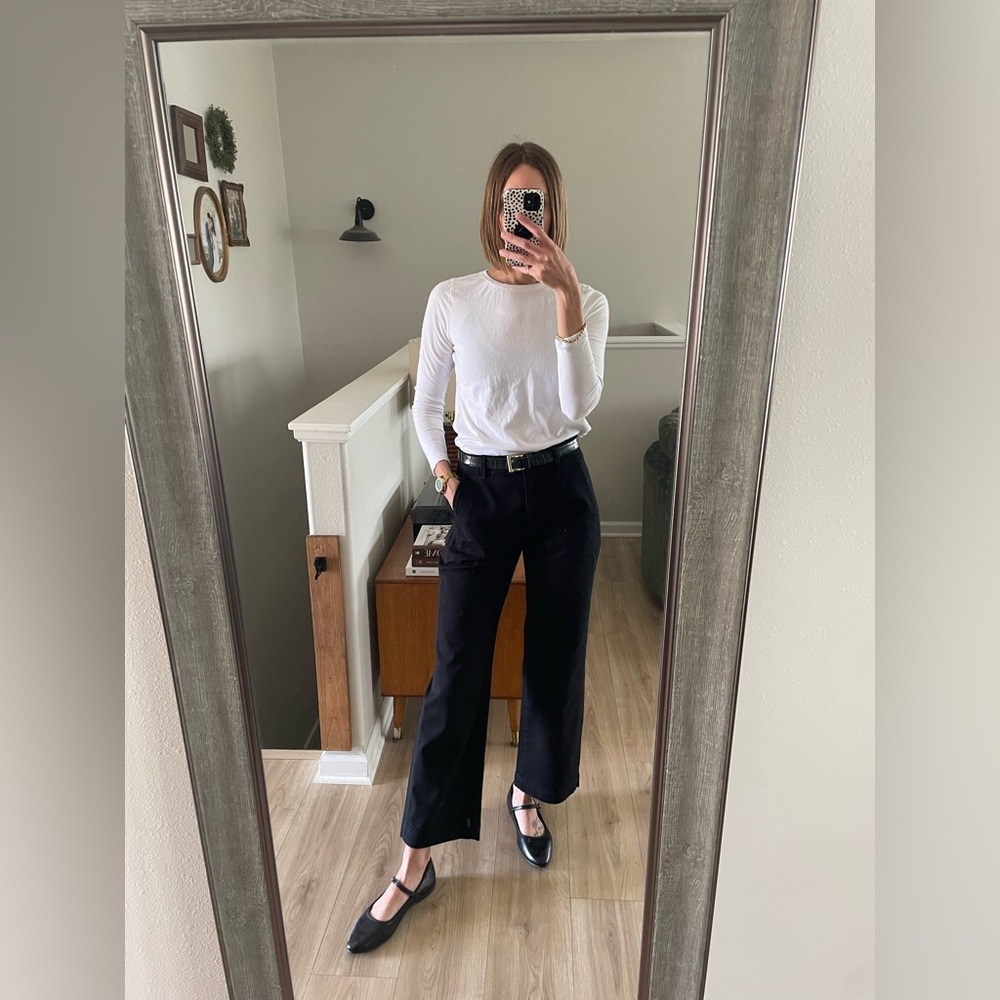 Banana Republic Black Women's Chinos - Straight Fit